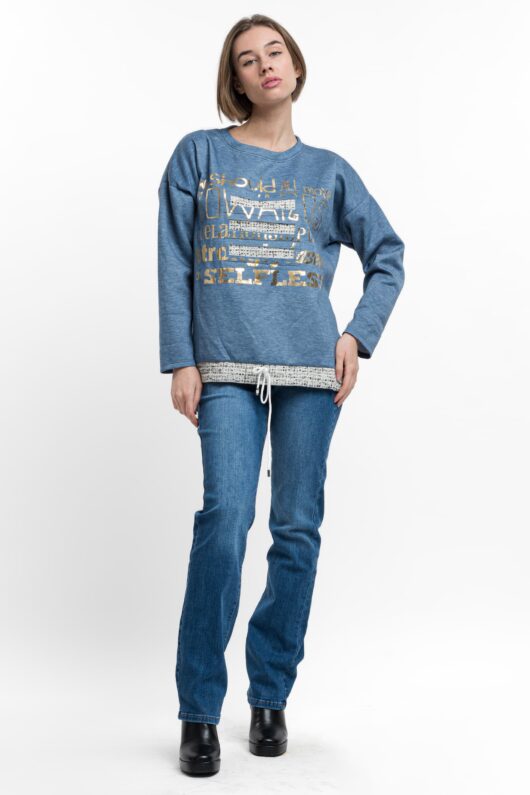 Μαλακό και ελαστικό τζιν με κανονικό καβάλο σε ίσια γραμμή